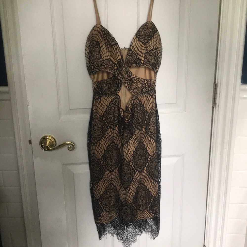 San Joy black and tan lace midi dress